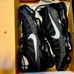 Men’s Nike VaporMax size 12